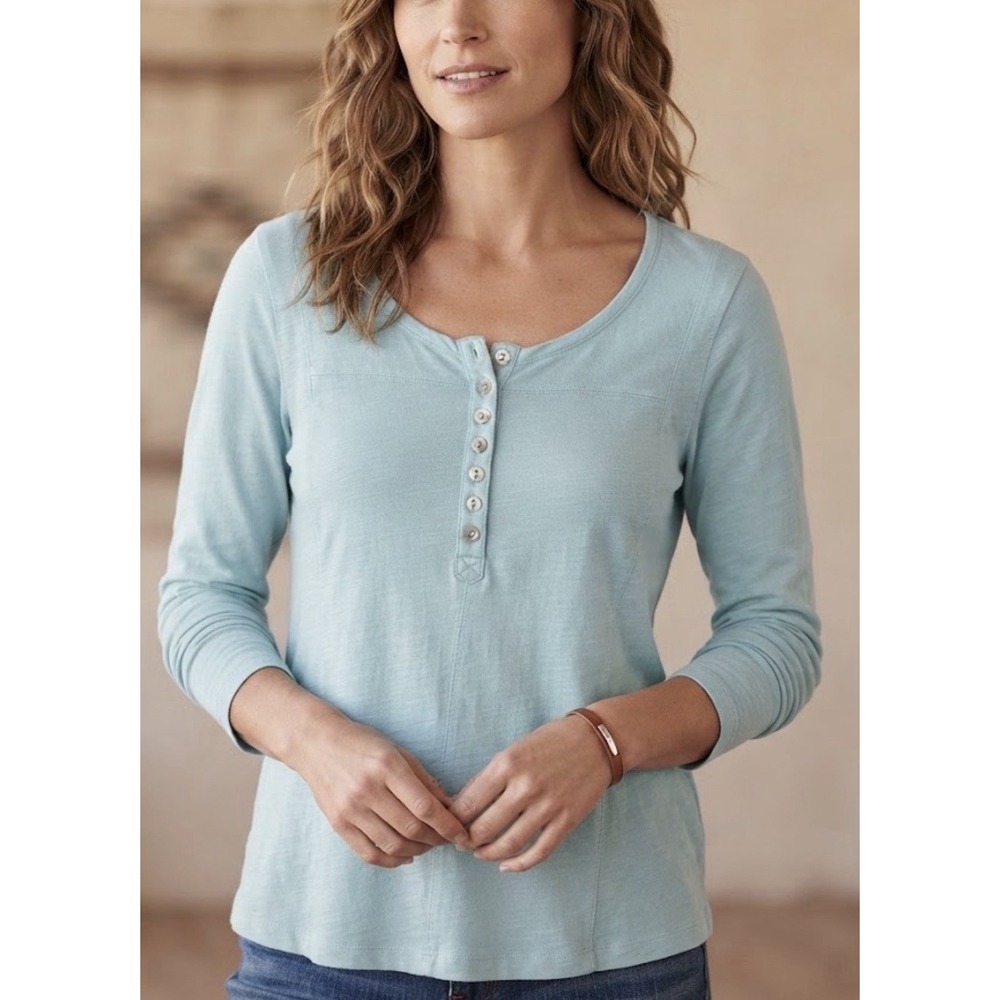 Sundance Henley Top Womens Sz Large Aqua Blue Long Sleeve Tee Cotton
